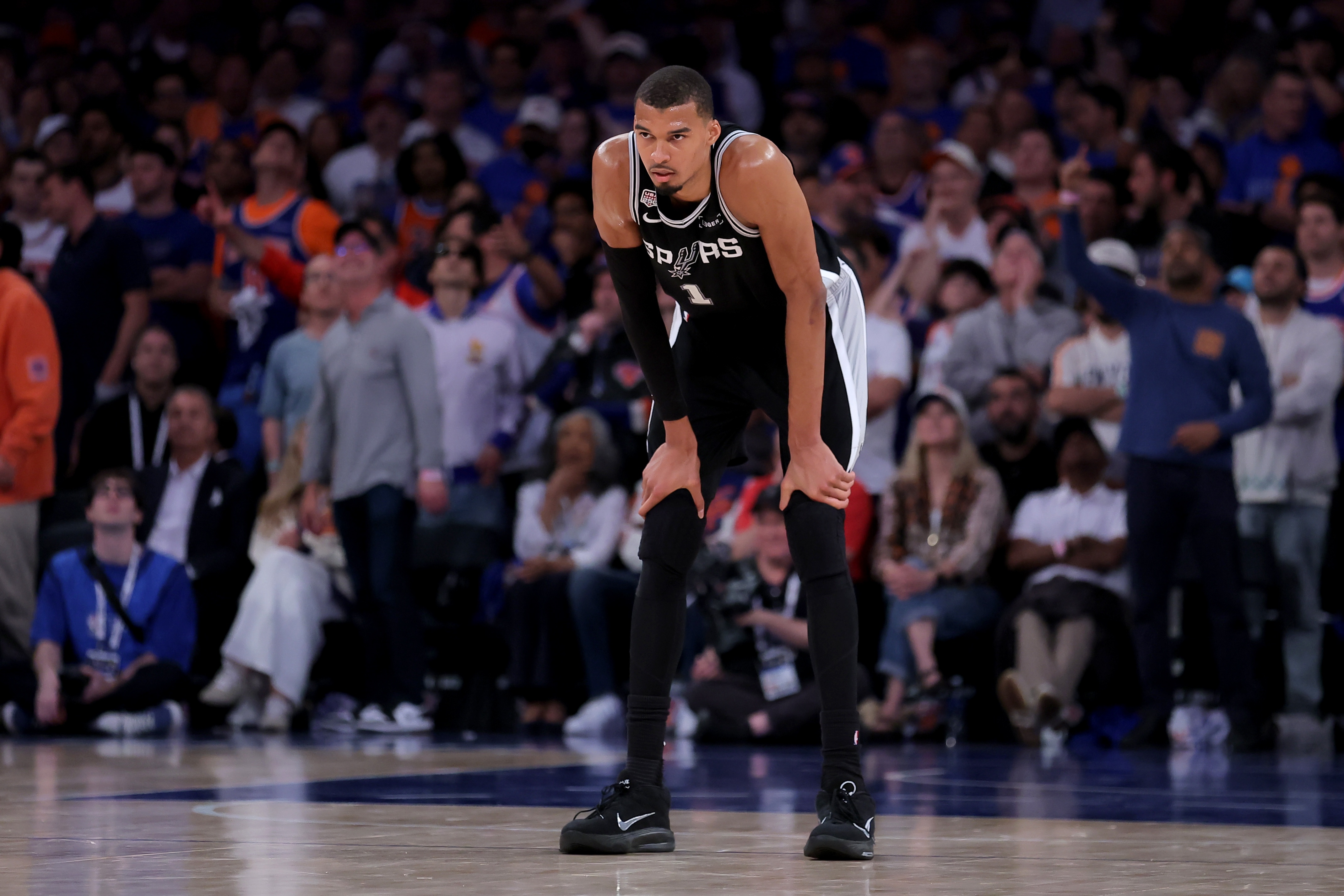 虎扑nba-香农·夏普：当文班累的时候他什么都做不了 他得分配好体力